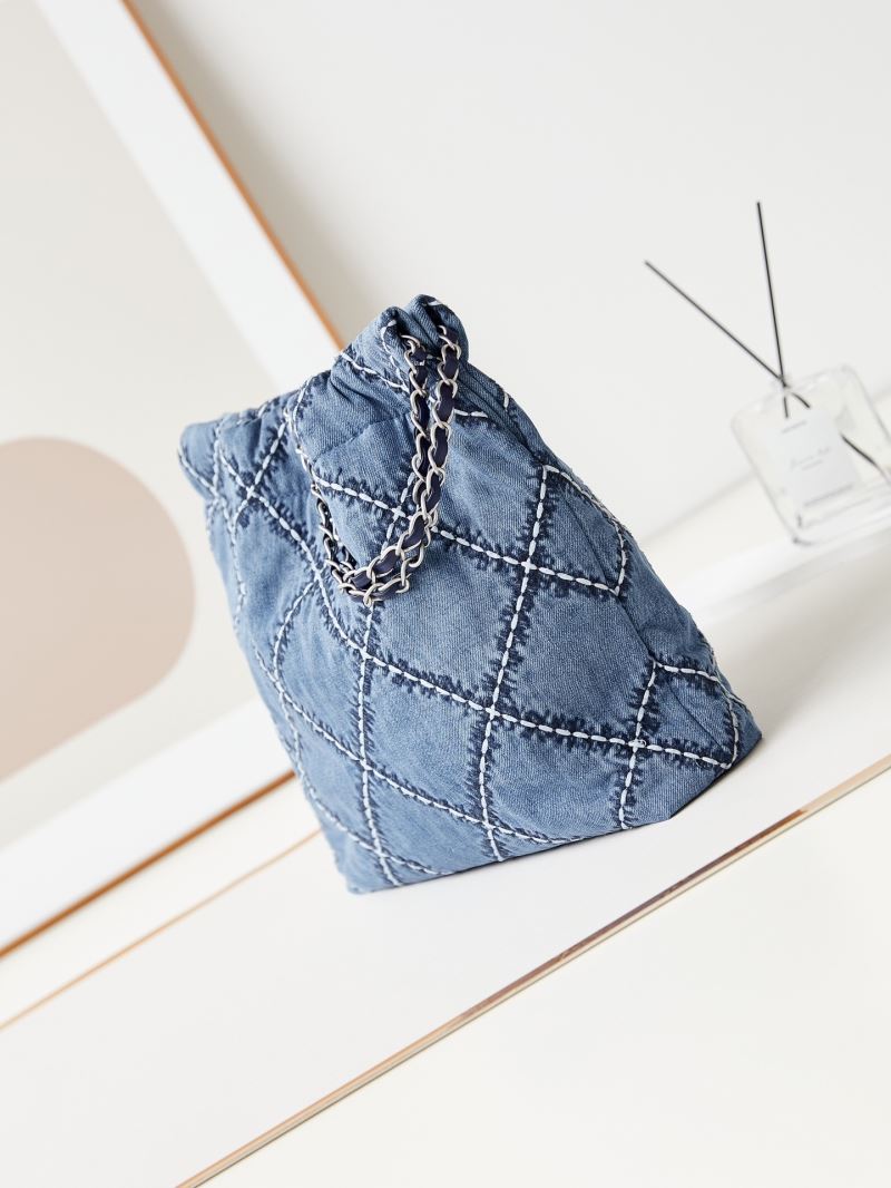 Ch**el hobo 22 bags